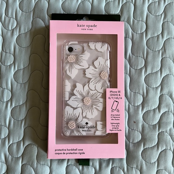 Kate Spade Case for iphone SE 2nd & 3rd generation / 8 / 7 / 6S / 6 - Picture 1 of 6